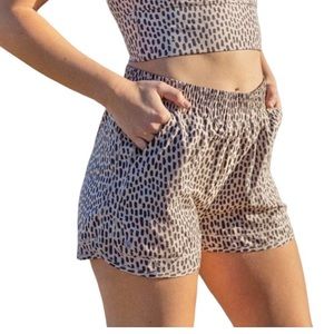 Senita Athletics Sedona Shorts Size M